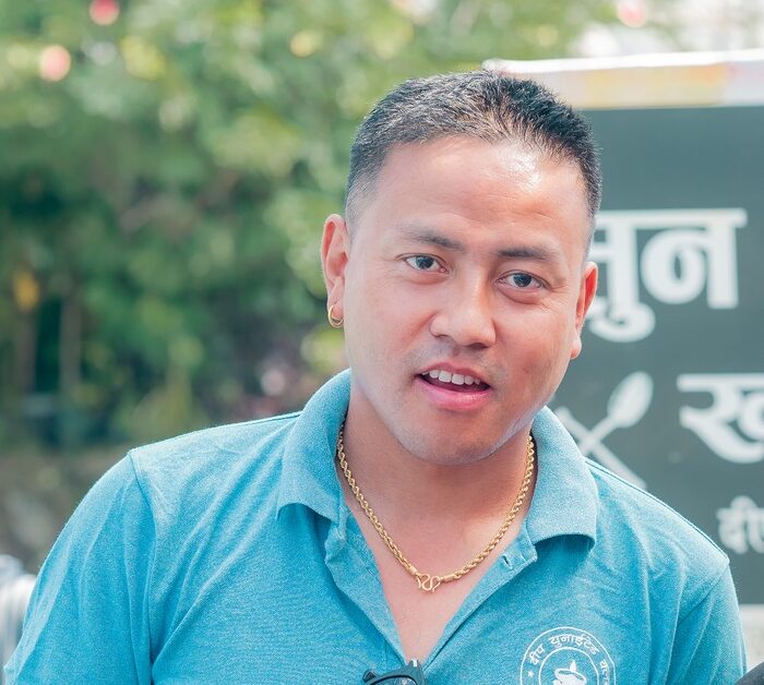 ४८.तारा बहादुर थापा मगर